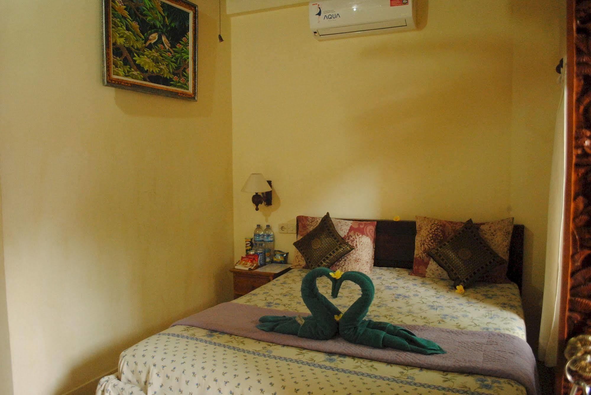Jangkrik Homestay Ubud  Exterior photo