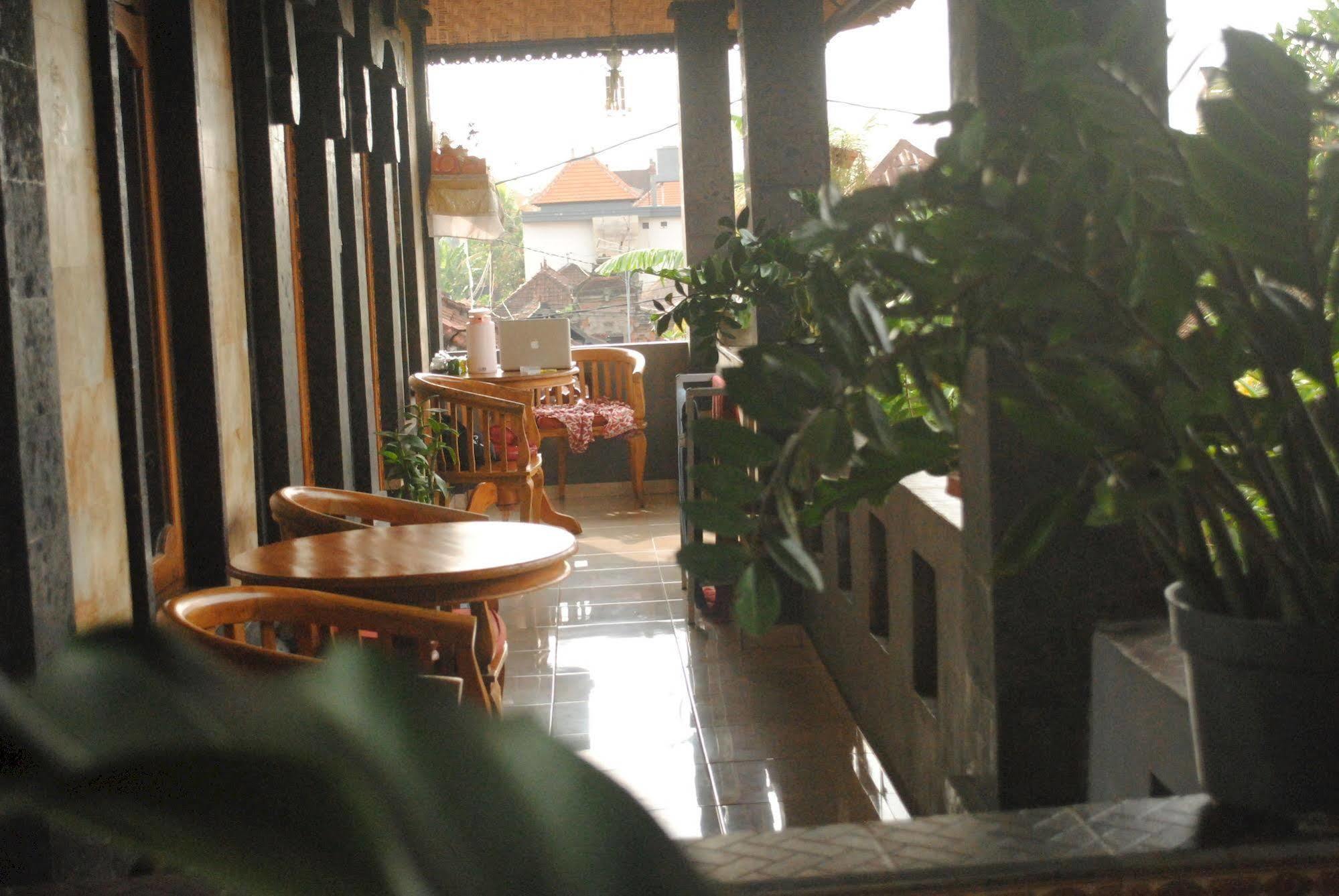 Jangkrik Homestay Ubud  Exterior photo